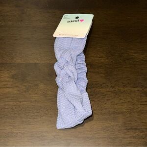 Scunci Headwrap